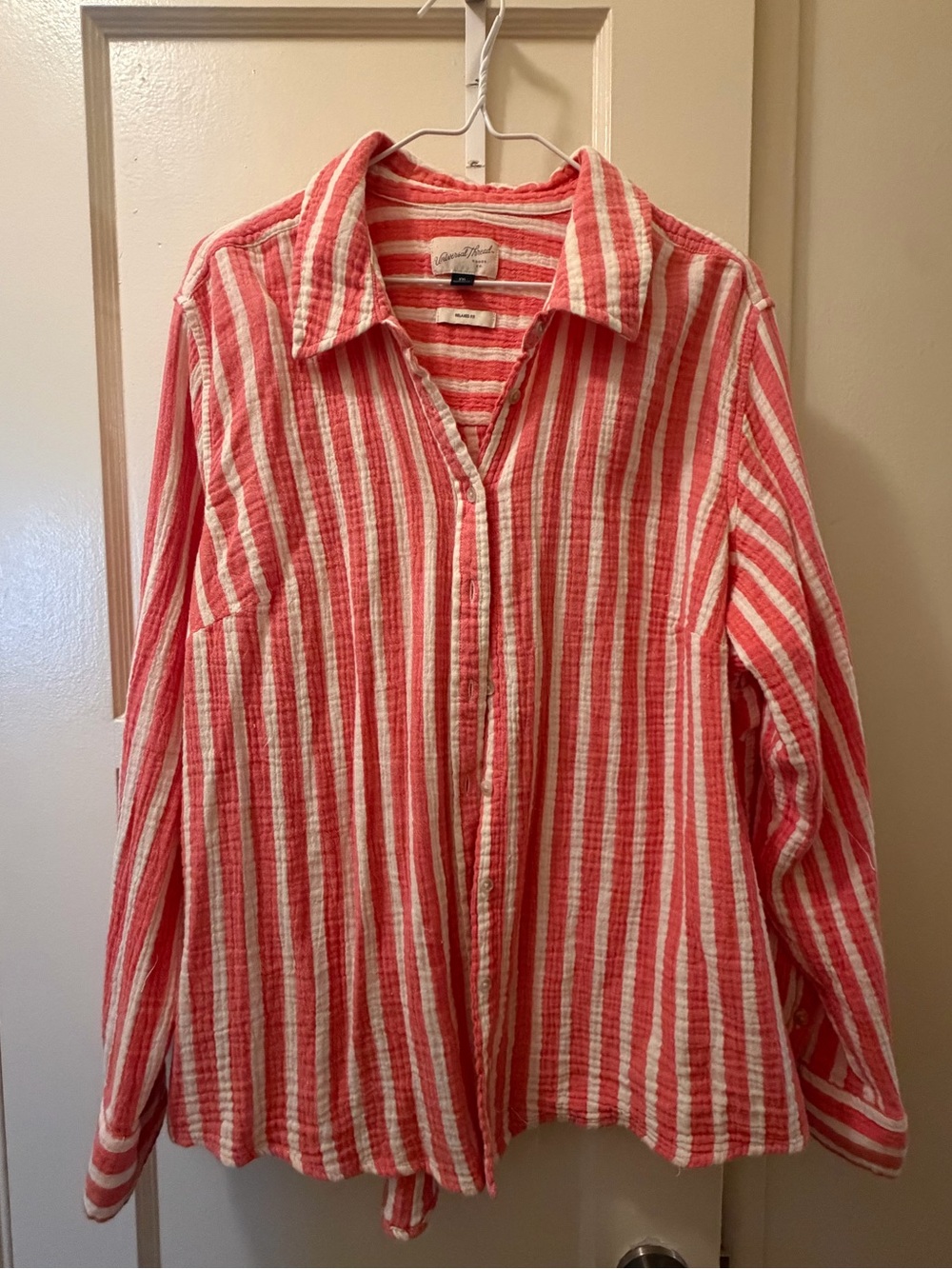 Universal Thread Coral & White Striped Button-Down Shirt